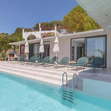 Casa Botanic Calella De - By Emerald